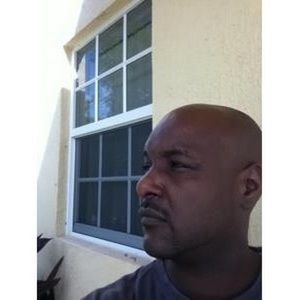 Meet your Posher, Marc loius